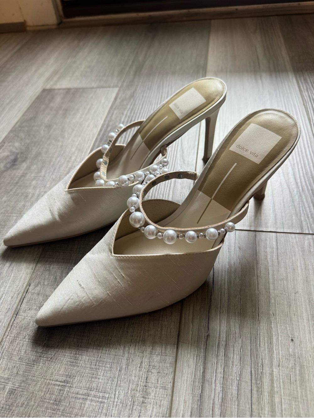 Dolce Vita Cream Satin Pointed-Toe Pearl-Trim Mules